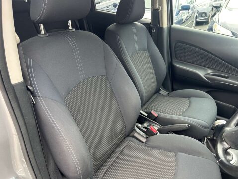 Nissan Note 1.2 Note Acenta Premium 5dr 21