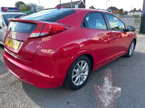 Honda Civic 1.8 Civic i-VTec ES 5dr 24