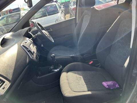 Hyundai i20 1.2 i20 Comfort 5dr 9