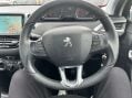 Peugeot 208 1.2 208 Style 3dr 6