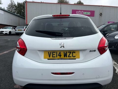 Peugeot 208 1.2 208 Style 3dr 7