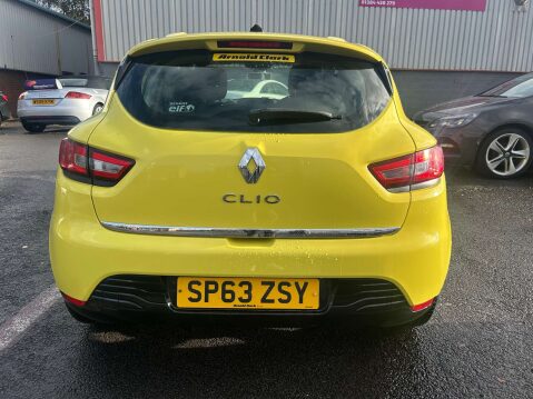 Renault Clio 1.1 Clio Dynamique MediaNav 5dr 29