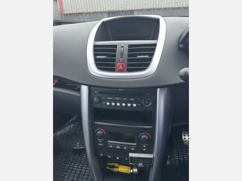 Peugeot 207 1.6 207 GT cc 2dr 6