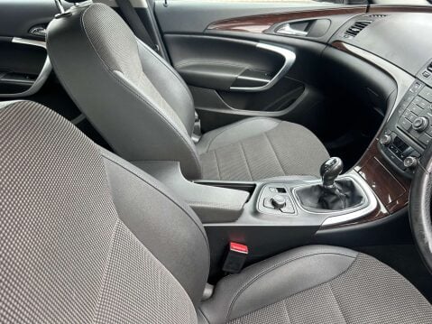 Vauxhall Insignia 2.0 Insignia SE Nav CDTi ecoFLEX S/S 5dr 26