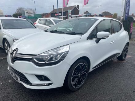 Renault Clio 0.9 Clio Iconic TCe 5dr