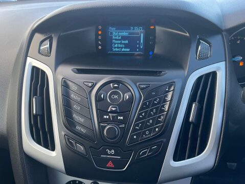 Ford Focus 1.6 Focus Zetec 125 5dr 22