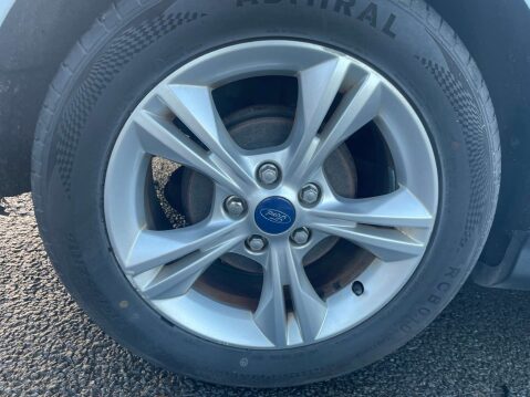 Ford Focus 1.6 Focus Zetec 125 5dr 11