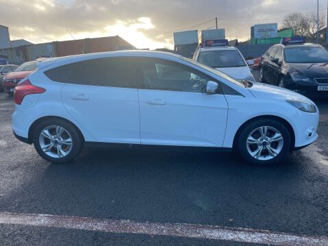 Ford Focus 1.6 Focus Zetec 125 5dr 7