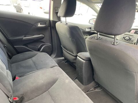 Honda Civic 2.2 Civic i-DTec ES 5dr 31