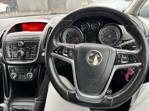 Vauxhall Zafira 2.0 Zafira Tourer SRi CDTi 5dr 13