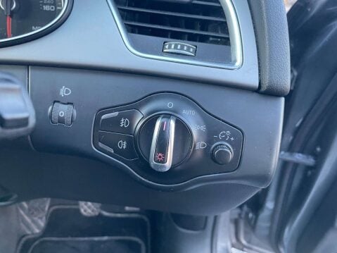 Audi A4 2.0 A4 Ultra SE Technik TDI 4dr 34