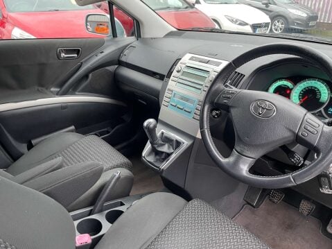 Toyota Corolla Verso 1.8 Corolla Verso VVTi TSport 5dr 4