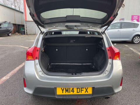 Toyota Auris 1.6 Auris Icon+ Valvematic 5dr 31