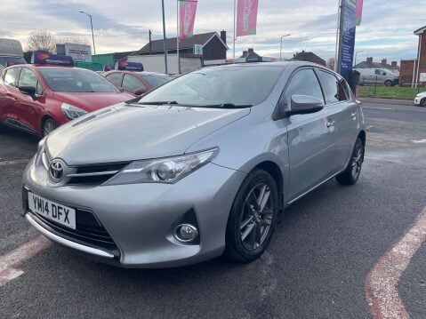 Toyota Auris 1.6 Auris Icon+ Valvematic 5dr 15