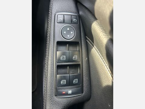 Mercedes-Benz GLA 2.1 GLA 200 D Sport 5dr 19