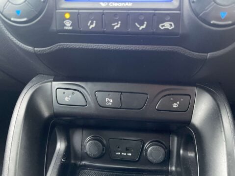 Hyundai ix35 1.7 ix35 Premium 2WD CRDI 5dr 8