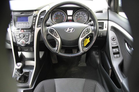 Hyundai i30 1.4 Active Euro 5 5dr 65