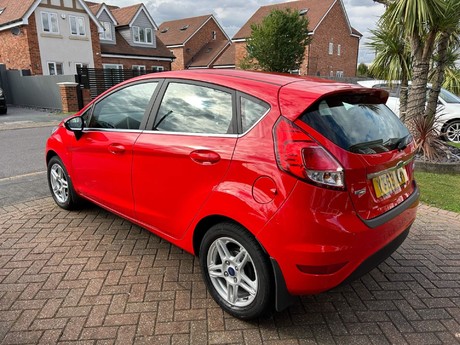 Ford Fiesta 1.0T EcoBoost Zetec Euro 5 (s/s) 5dr 22