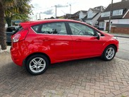 Ford Fiesta 1.0T EcoBoost Zetec Euro 5 (s/s) 5dr 28