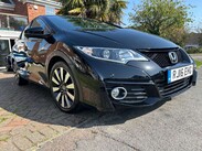 Honda Civic 1.8 i-VTEC SE Plus (Navi) Auto Euro 6 5dr 21