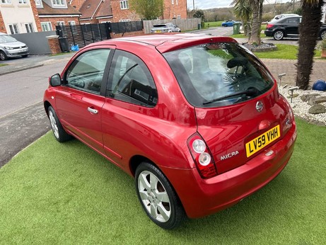 Nissan Micra 1.2 16v n-tec 3dr 22