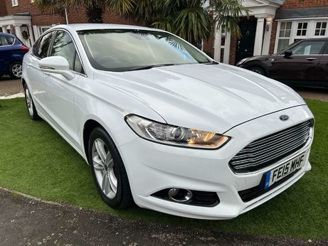 Ford Mondeo 2.0 TDCi Titanium Euro 6 (s/s) 5dr 14