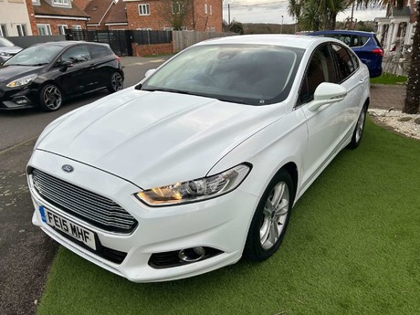 Ford Mondeo 2.0 TDCi Titanium Euro 6 (s/s) 5dr 32