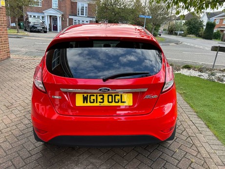 Ford Fiesta 1.0T EcoBoost Titanium Euro 5 (s/s) 3dr 11