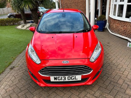 Ford Fiesta 1.0T EcoBoost Titanium Euro 5 (s/s) 3dr 17