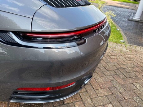 Porsche 911 3.0T 992 Carrera 4S PDK 4WD Euro 6 (s/s) 2dr 40