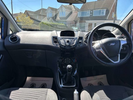 Ford Fiesta 1.0 Fiesta Zetec 5dr 54