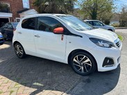 Peugeot 108 1.2 108 Roland Garros Top 5dr 29