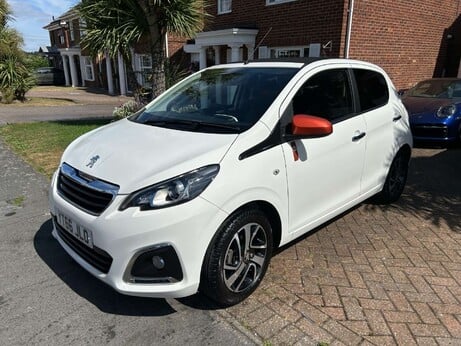 Peugeot 108 1.2 108 Roland Garros Top 5dr 14