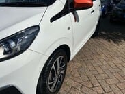 Peugeot 108 1.2 108 Roland Garros Top 5dr 42