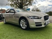 Jaguar XE 2.0 XE Prestige i Auto 4dr 5