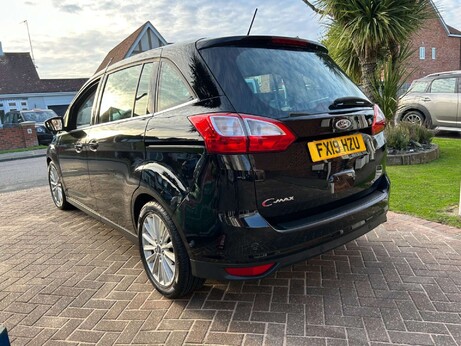 Ford C-Max 1.5 Grand C-Max Titanium TDCi 5dr 9