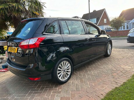 Ford C-Max 1.5 Grand C-Max Titanium TDCi 5dr 31