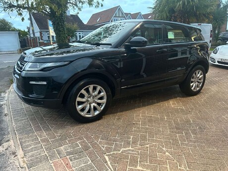 Land Rover Range Rover Evoque 2.0 Range Rover Evoque SE Tech TD4 Auto 4WD 5dr 24