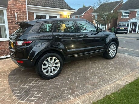 Land Rover Range Rover Evoque 2.0 Range Rover Evoque SE Tech TD4 Auto 4WD 5dr 32