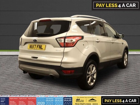 Ford Kuga 1.5 Kuga Titanium 4x4 Auto 4WD 5dr 3