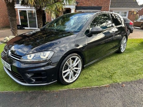 Volkswagen Golf 2.0 Golf R 4WD 3dr 22