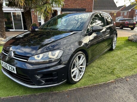 Volkswagen Golf 2.0 Golf R 4WD 3dr 27