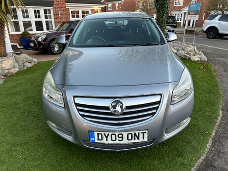 Vauxhall Insignia 1.8 Insignia Exclusive 5dr 18