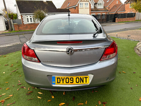 Vauxhall Insignia 1.8 Insignia Exclusive 5dr 22