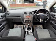 Ford Focus 1.8 Focus Zetec TD 115 5dr 4