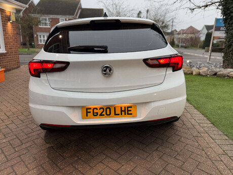 Vauxhall Astra 1.2 Astra SRi T 5dr 26