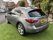 Infiniti QX70 3.0 QX70 S D Auto 4WD 5dr 17