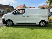 Peugeot Expert 1.6 BlueHDi 1000 Professional Standard Panel Van MWB Euro 6 (s/s) 6dr 15