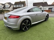 Audi TT 2.0 TT Ultra Black Edition TDI 3dr 34