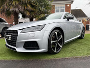 Audi TT 2.0 TT Ultra Black Edition TDI 3dr 13